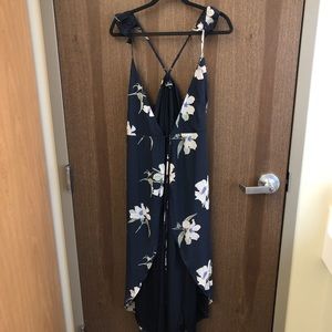 lulu’s navy blue maxi dress